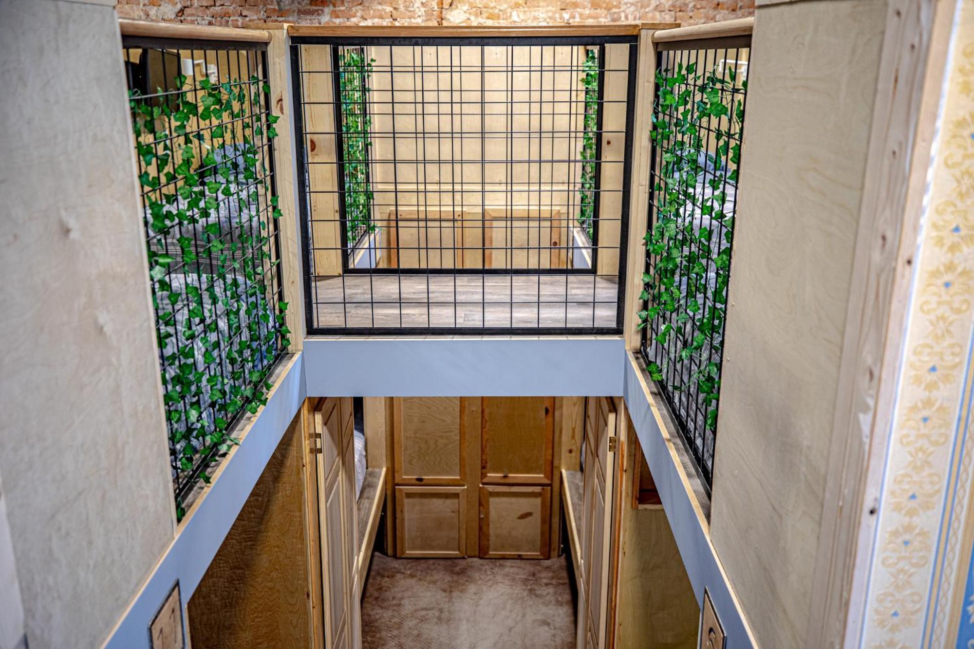 Social Stays - Santa Barbara'S First Hostel On State Street Extérieur photo