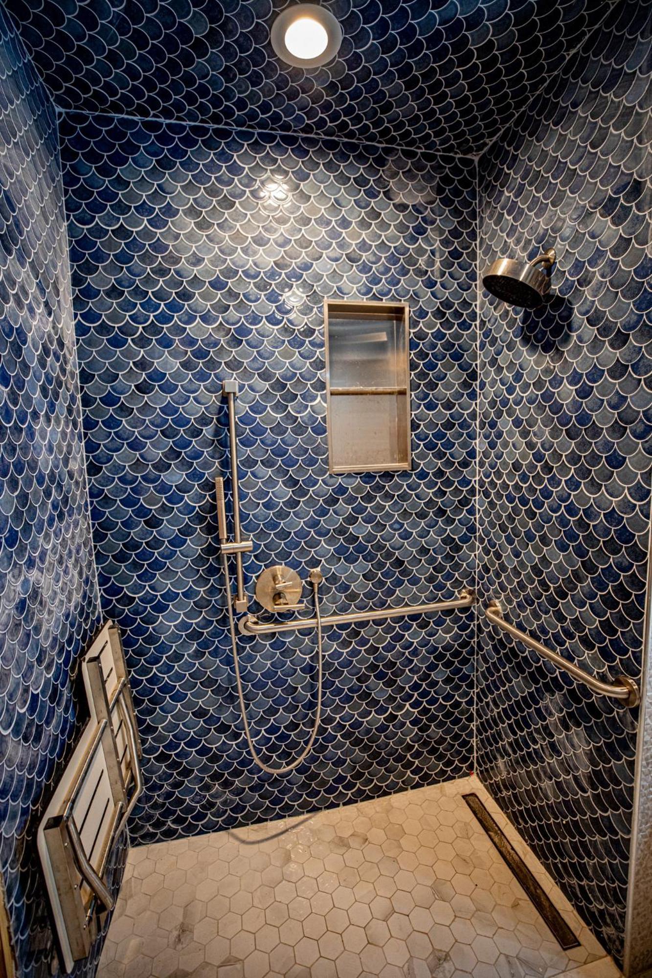 Social Stays - Santa Barbara'S First Hostel On State Street Extérieur photo