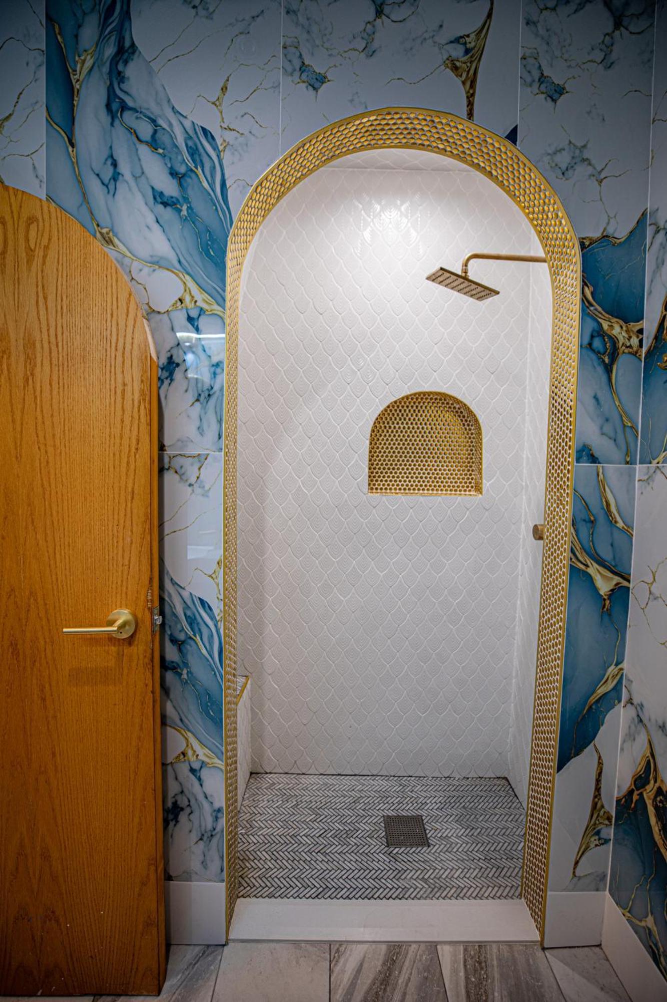 Social Stays - Santa Barbara'S First Hostel On State Street Extérieur photo